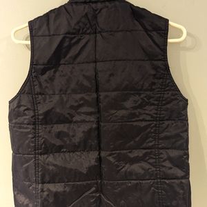 Gap quilted vest M